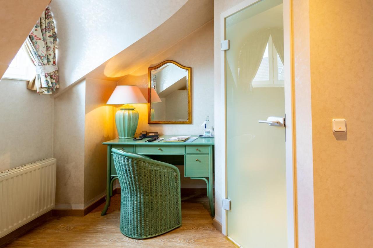Hotel Am Muehlenteich Швельм Екстер'єр фото
