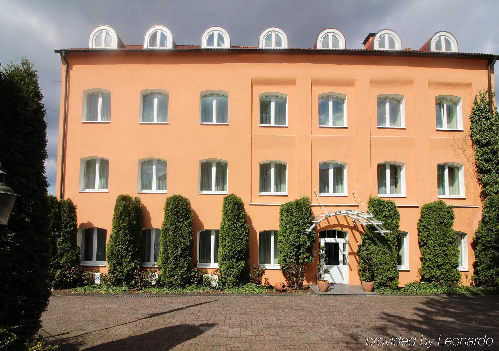 Hotel Am Muehlenteich Швельм Екстер'єр фото